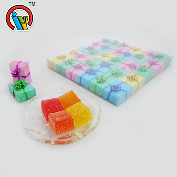 packing gift fruity gummy jelly candy