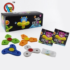 Toy finger spinner tip with whistle candy